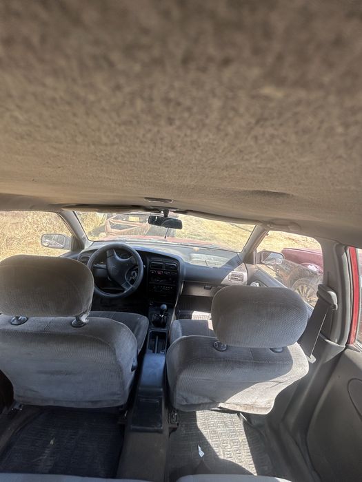 Салон Nissan Primera P10 в розборі повністю