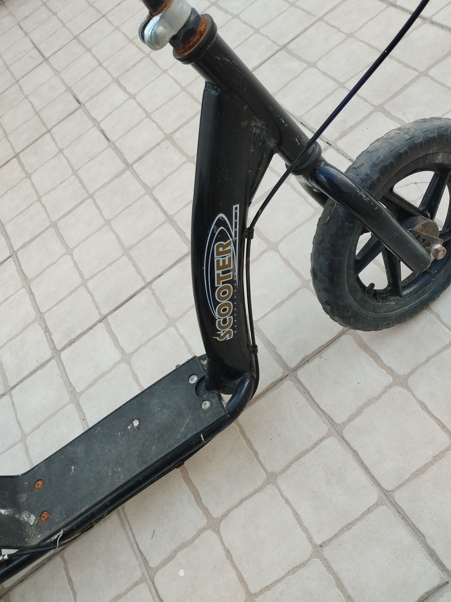 Scooter não elétrica