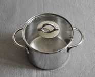 Niemiecki garnek FISSLER 16cm o pojemności 2,2l, z pokrywą