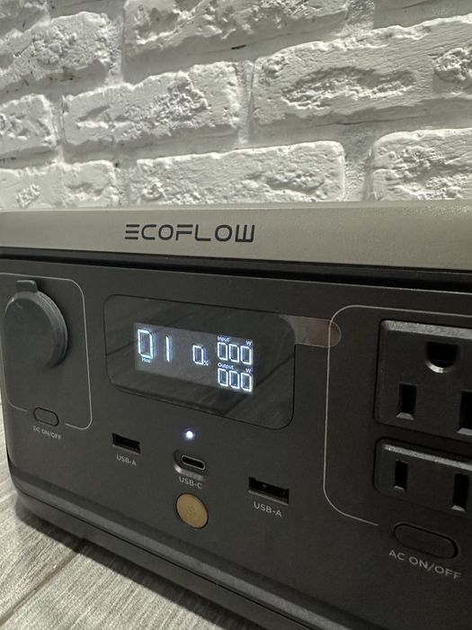 Зарядна станція Ecoflow river 2 256Wh генератор