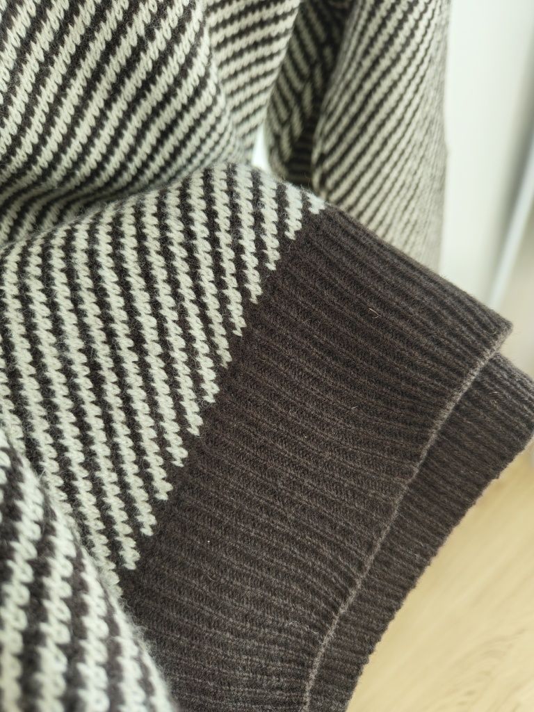 Camisola de malha castanha Sacoor
