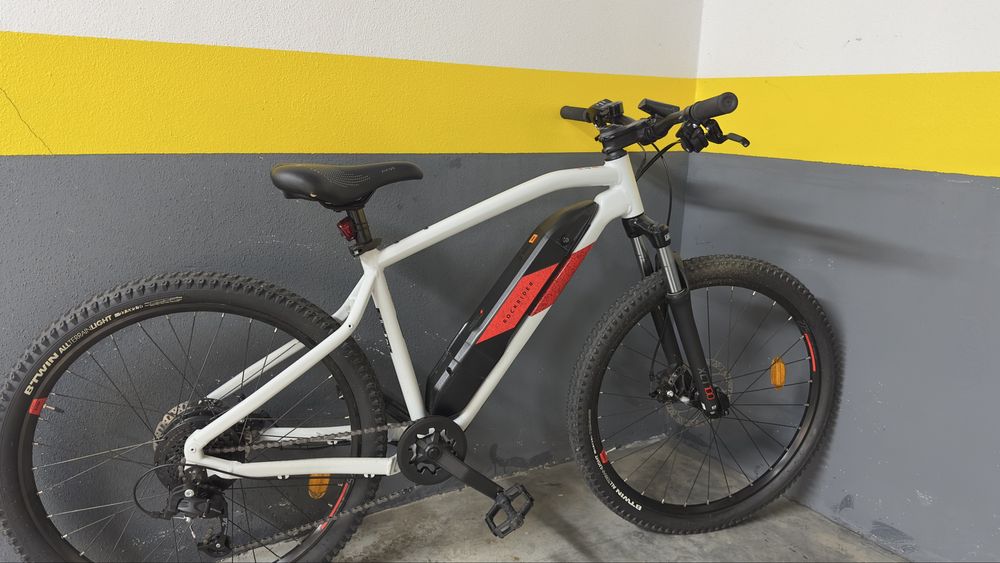 BTT Eletrica EST100 Rockrider