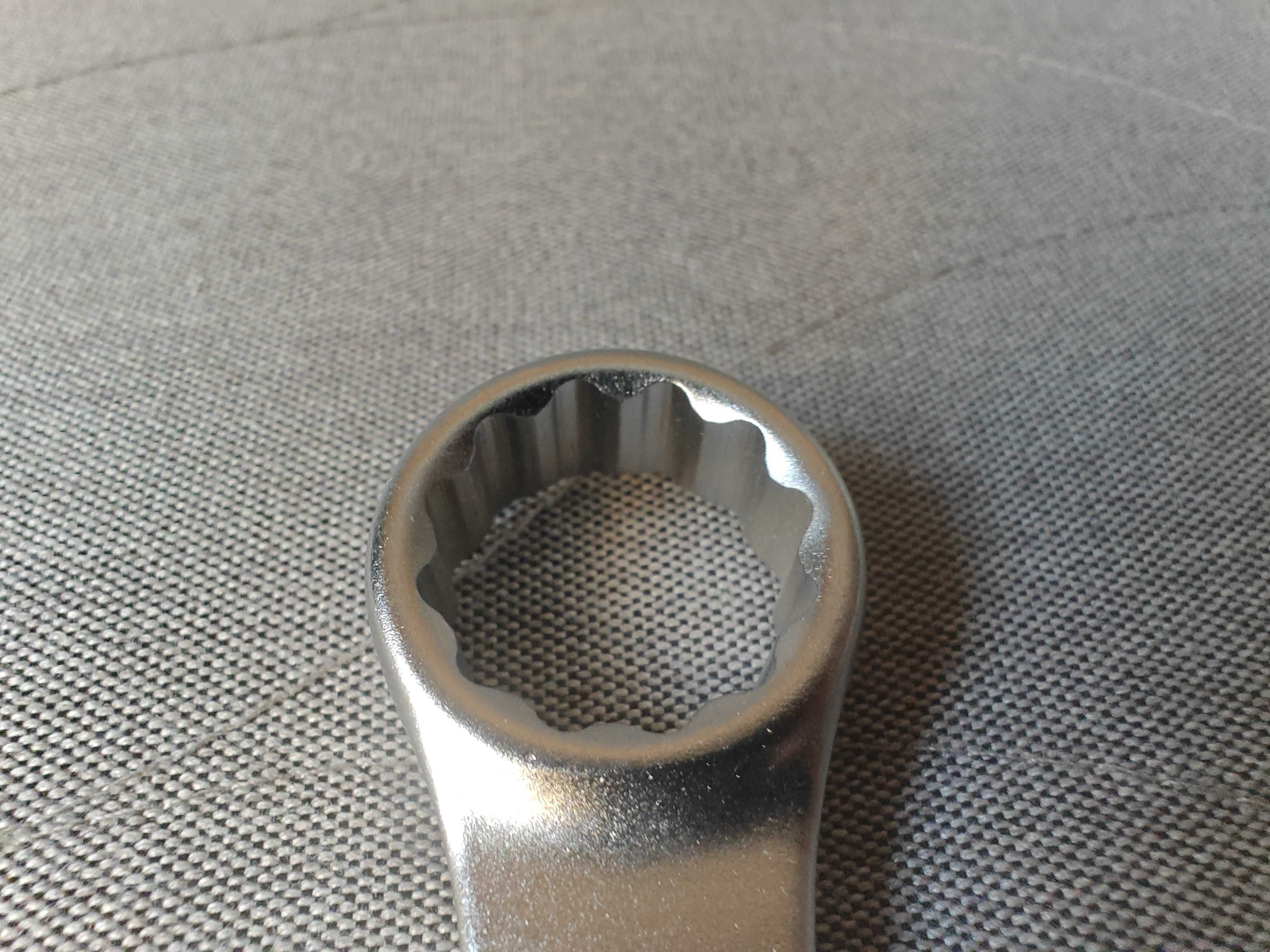 Klucz płasko-oczkowy 19mm King Tony 1060-19