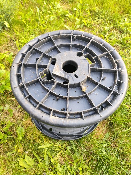 Bęben na kabel lub przewód 60cm
