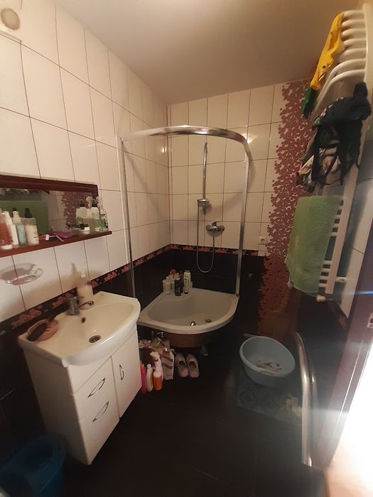 Продам двох кімнатну квартиру смт.Іваничі