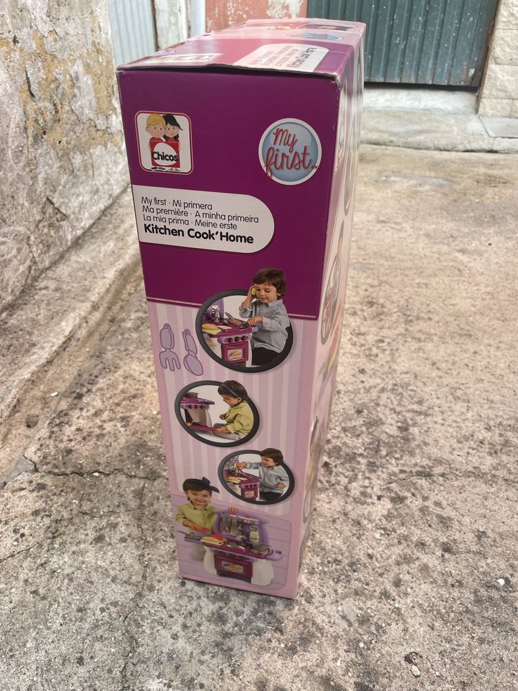 Cozinha Infantil “Mi Primera Kitchen Cook’Home” – NOVA na caixa
