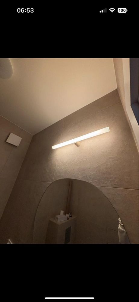 Lampa podłużna nowa