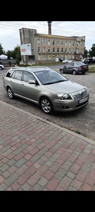 Toyota Avensis 2.4 АКПП