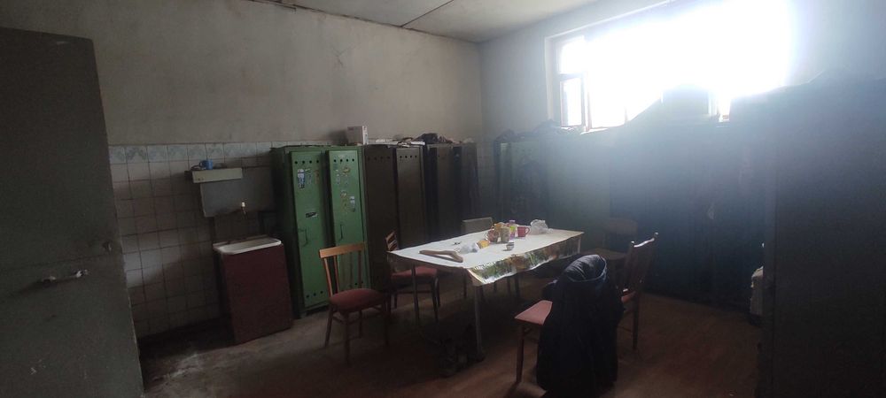 Продажа производственных помещений 800 м2 на Залютинской, 8