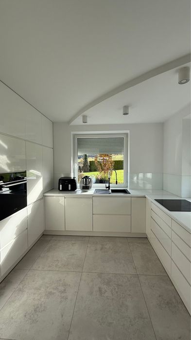 Okazja Sprzedam kuchnie bialy polysk z agd zmywarka piekarnik płyta in