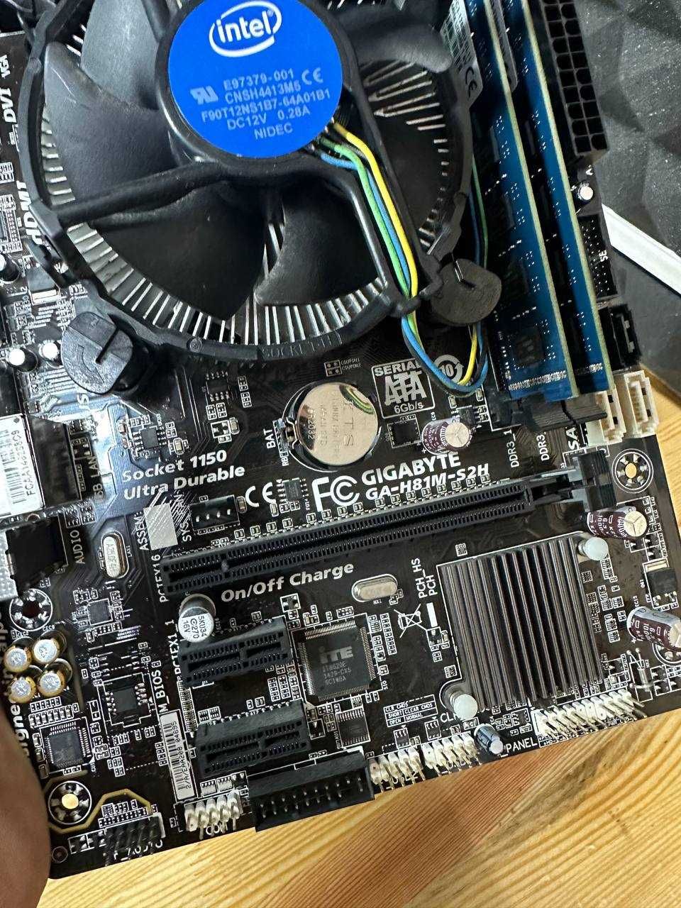Материнська плата Gigabyte GA-H81M-S2H + i3-4130 + BOX s1150 _EvroKomp