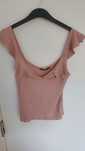 Top com folhos  rosa da bershka- XS