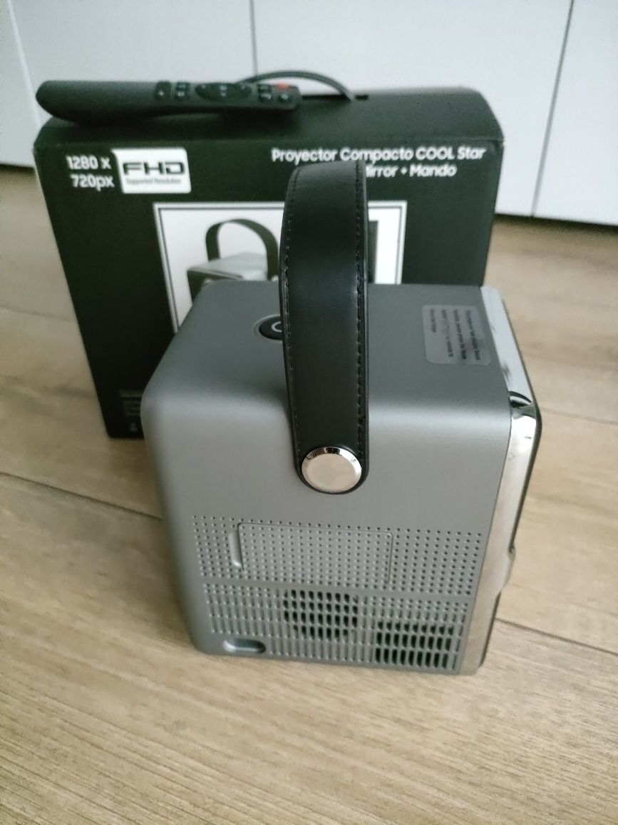 Projektor przenośny WiFi rzutnik HD Android Ios 2500 lumen 10w