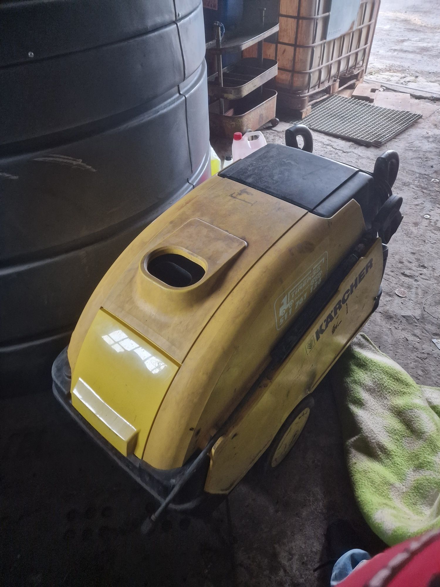 Karcher hds 895 myjka cisnieniowa