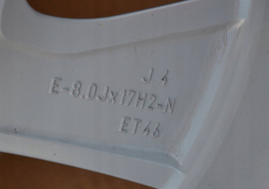 Koła Zimowe 17" 5X112 Vw Golf 5 6 7 8 Sailun 225/45/17 Zima Nowe