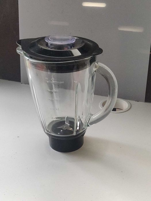 Copo de liquidificadores (apenas o copo, parte de cima)