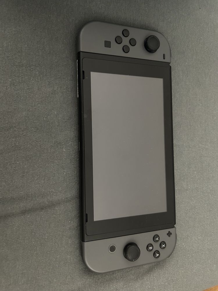 Nintendo switch black/grey edition