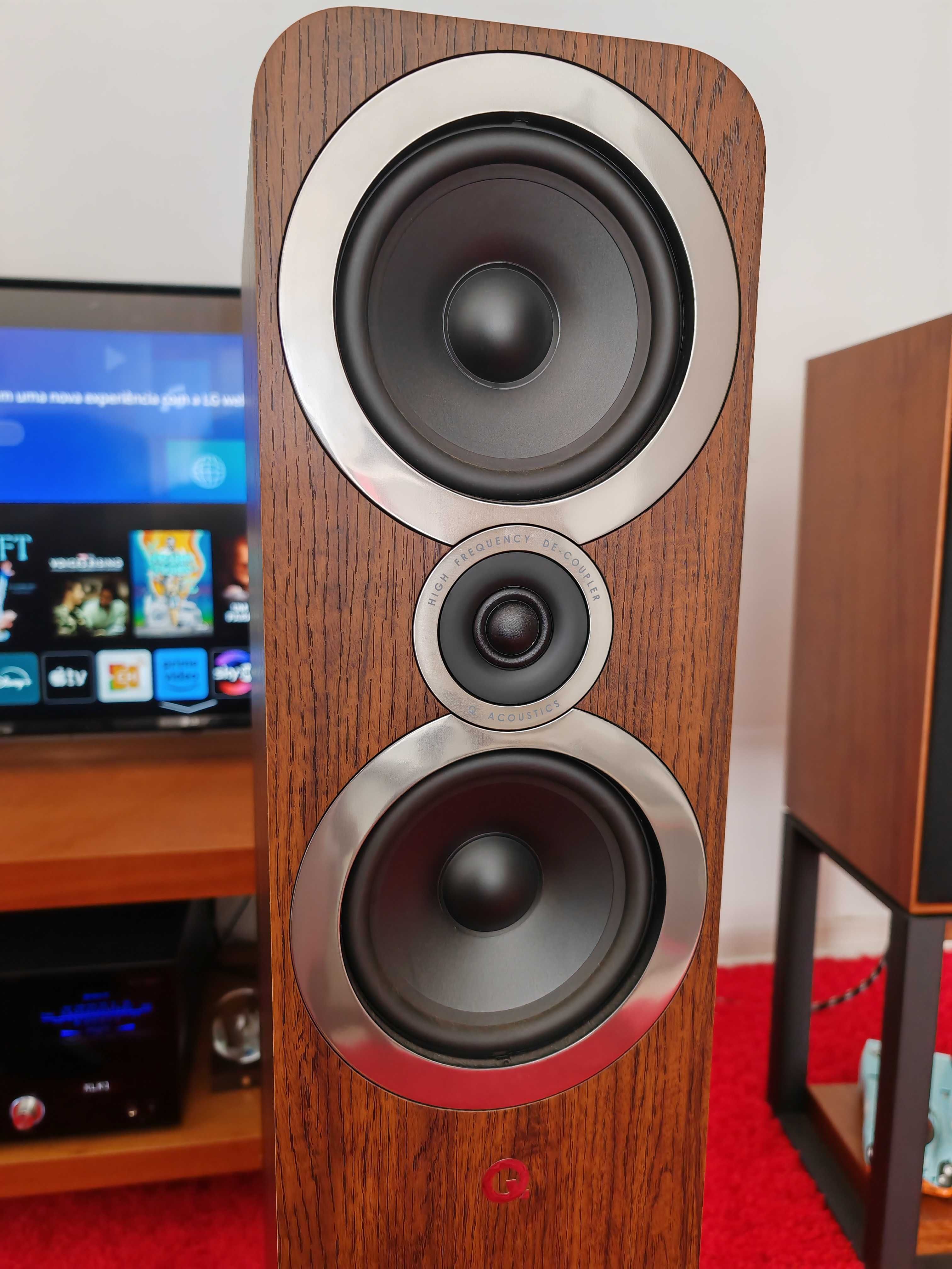 Colunas de chão Q Acoustics 3050i (par)