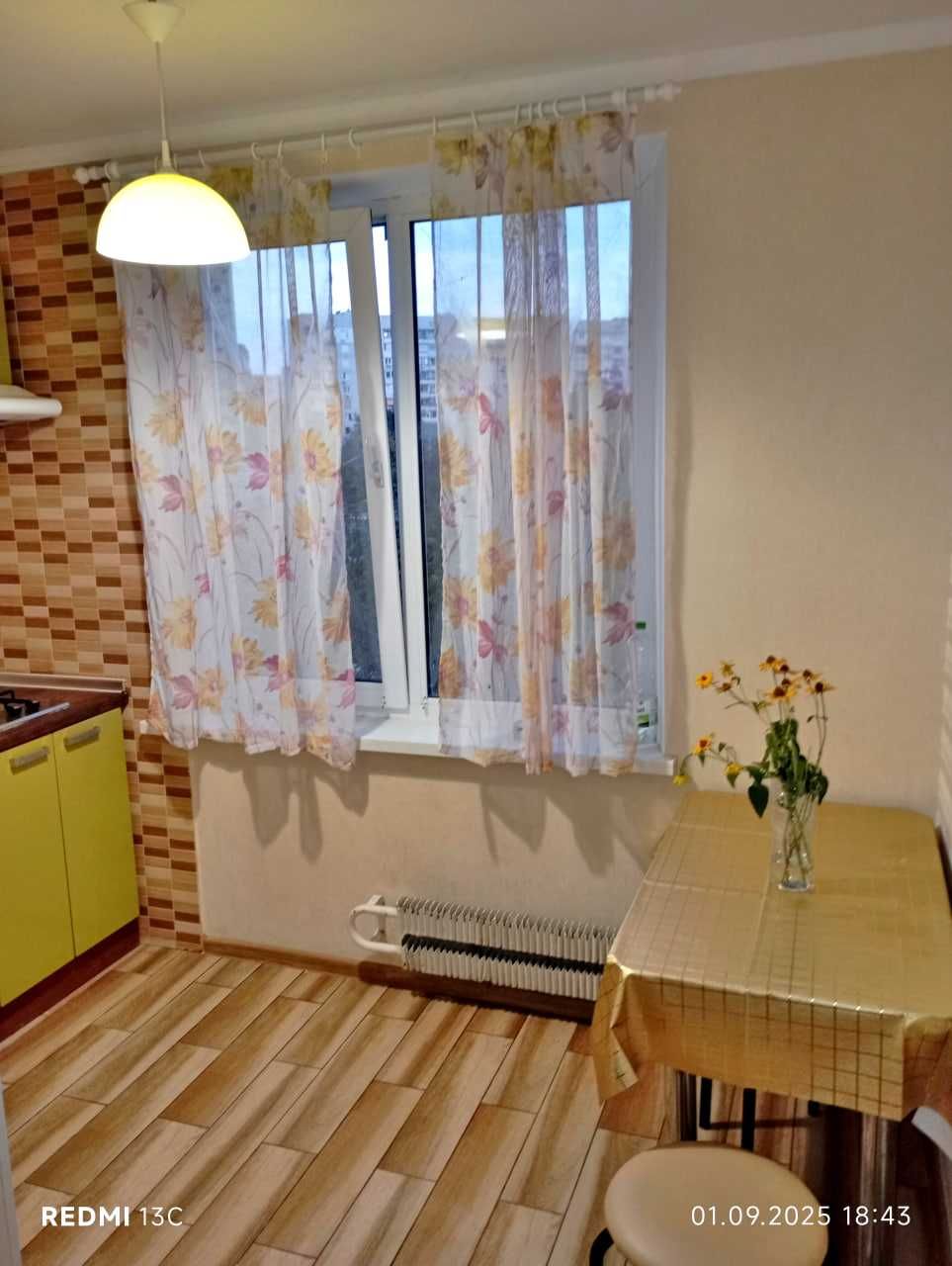 Сдам 2-ком.кв,м.Салтовская.Оплата-Только за свет
