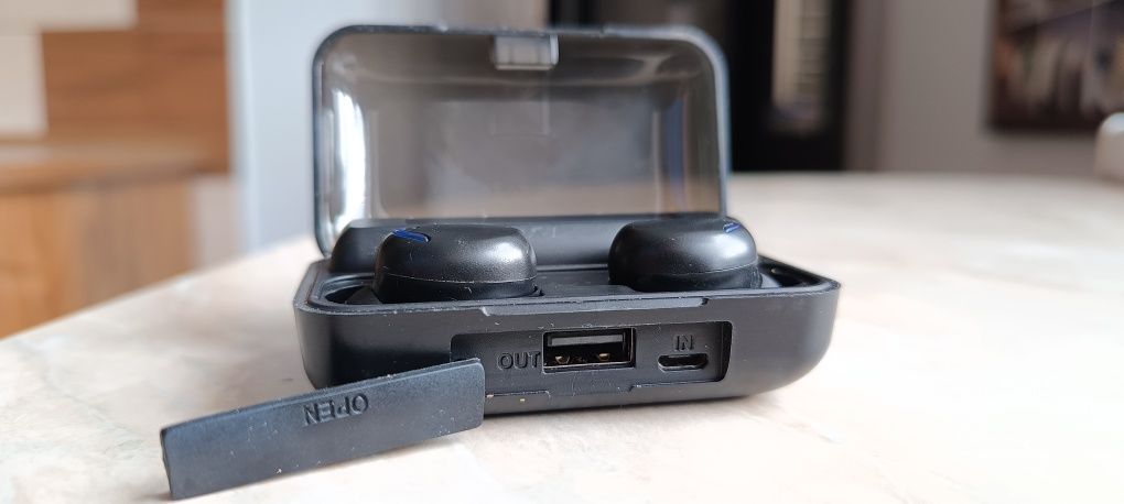 Słuchawki bezprzewodowe bluetooth z funkcją powerbank