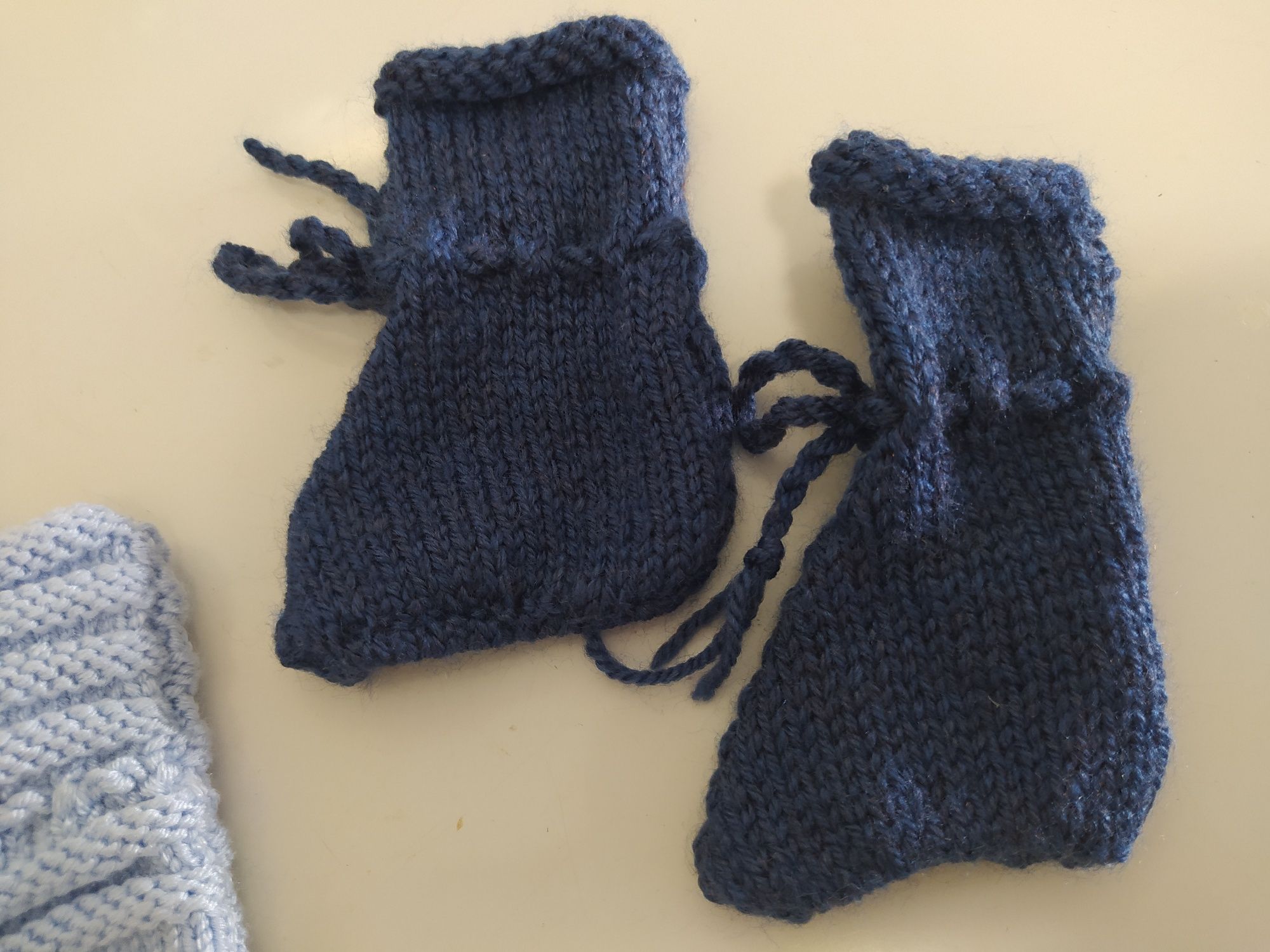 Conjunto de botinhas em tricot 0-3 meses