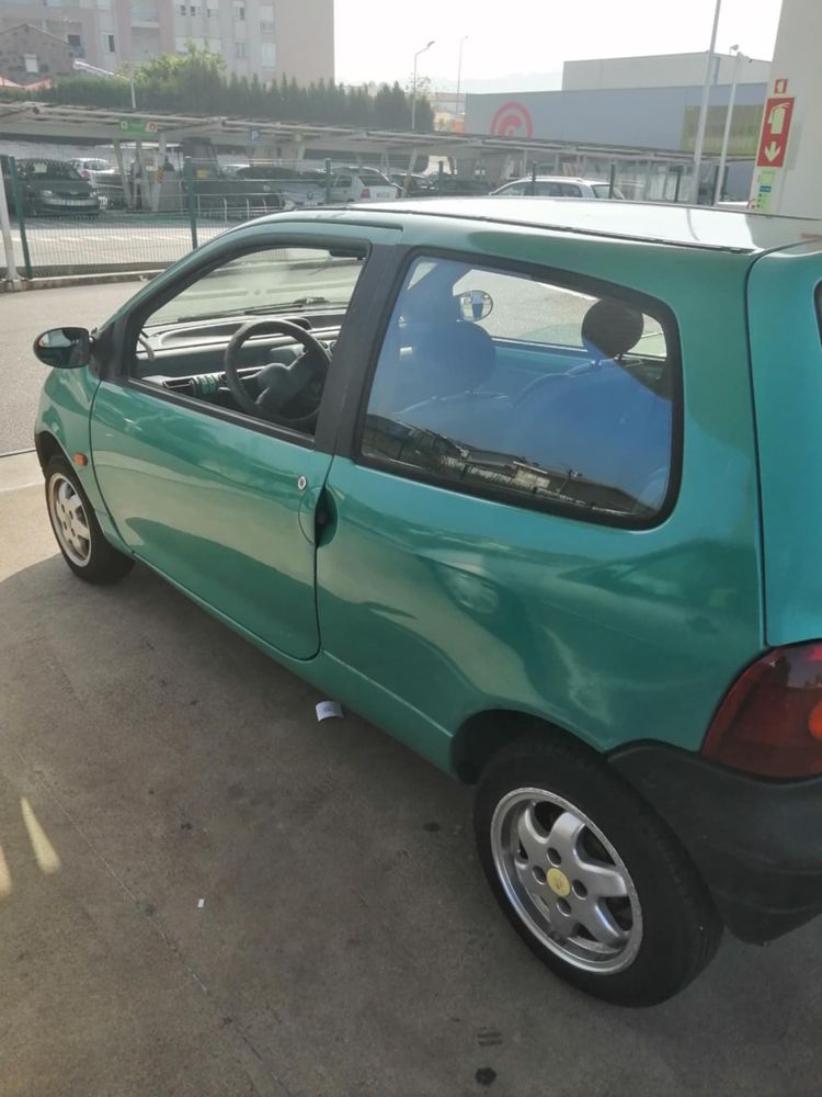 Renalt twingo a gasolina