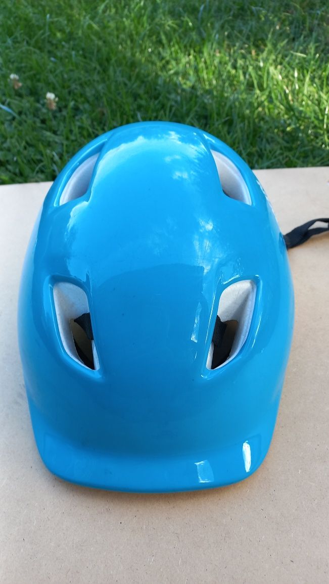 Kask rowerowy dziecięcy 53-56cm niebieski. Decathlon