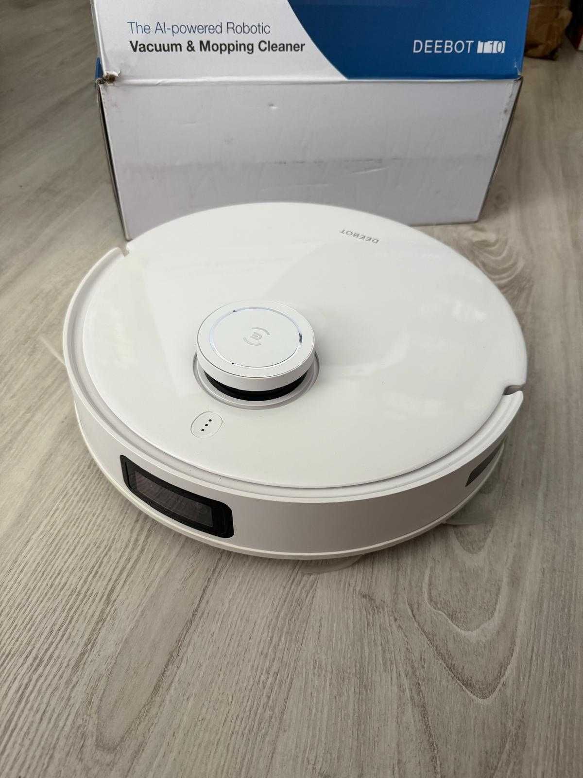 Robot sprzątający Ecovacs Deebot T10 biały stan bardzo dobry