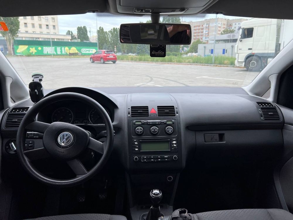 Продам Volkswagen Touran