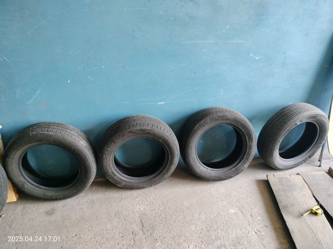 Продам резину Kumho 195.60.15