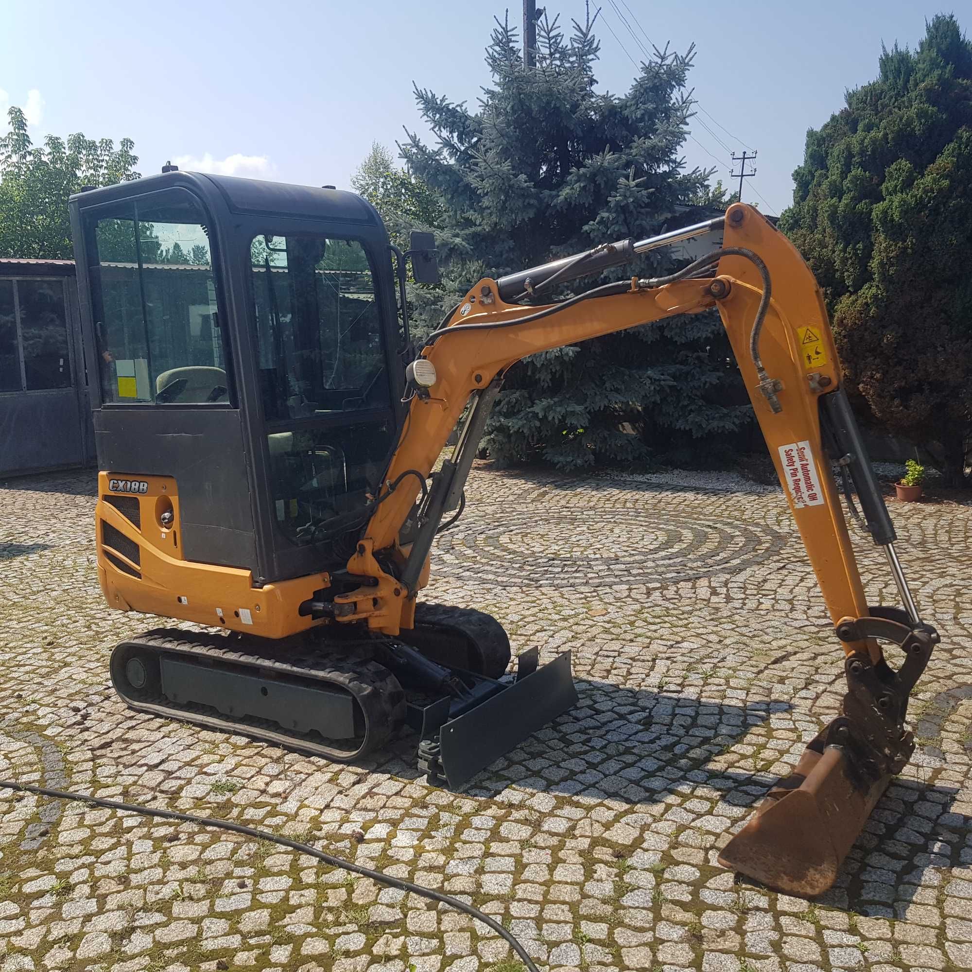 Minikoparka case 18b ,nie kubota yanmar jcb