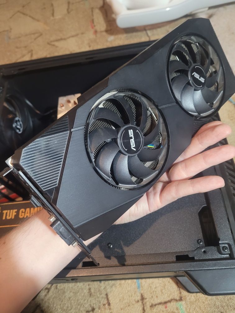 ASUS Dual EVO Rtx 2060 super 256bit 8GB