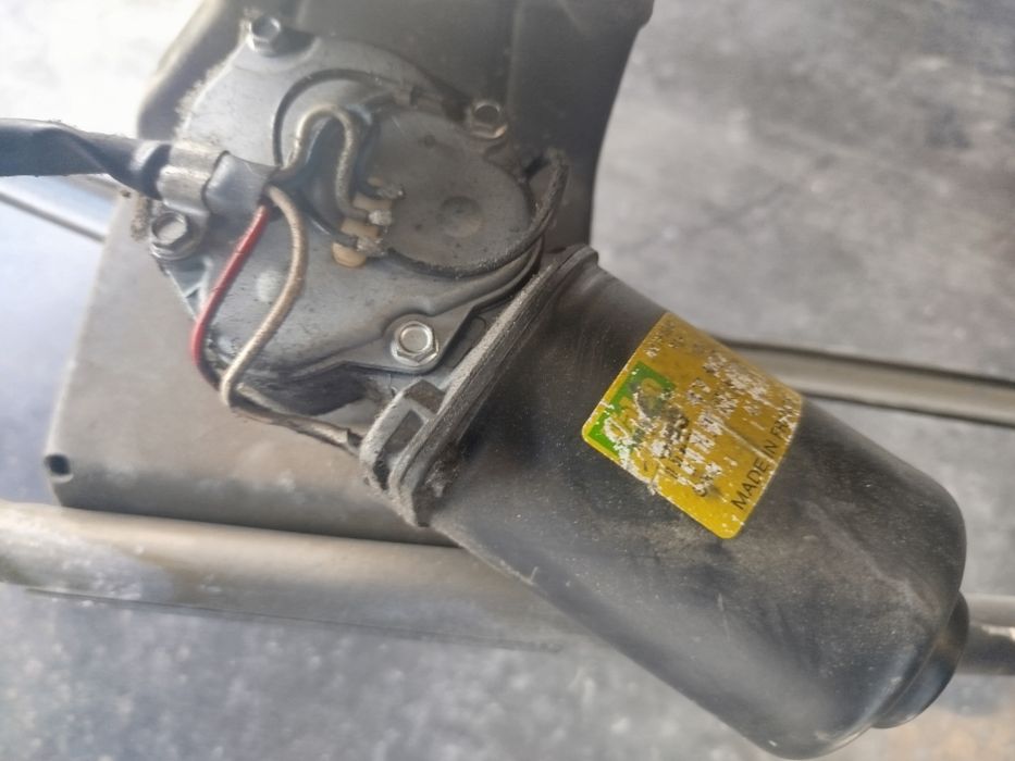 Motor limpa vidros frontal Mercedes Vito W638  535.47.902