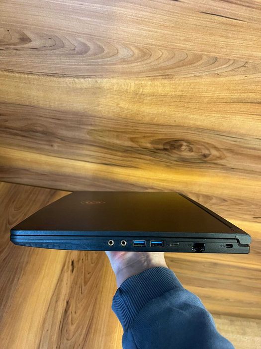 Ігровий ноутбук MSI GF63 THIN i5-11400H GTX 1650 16GB SSD 15.6 IPS