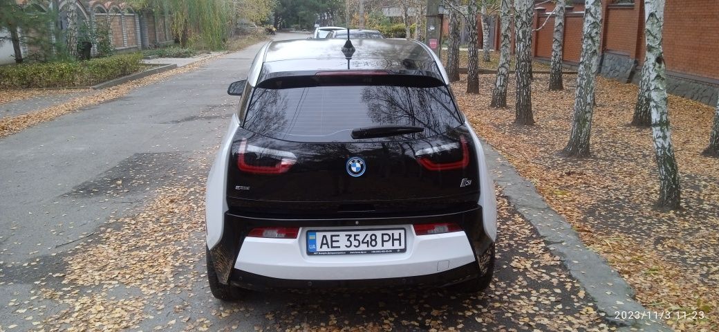 BMW i3 REX  33 кВт  17г.