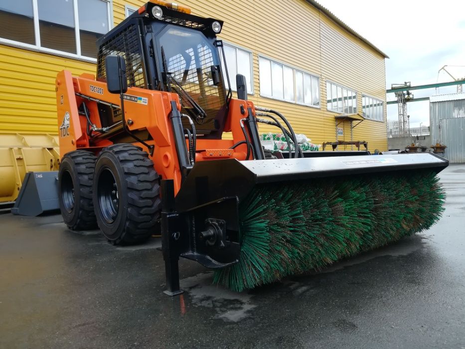 Колісний мінінавантажувач TDC 901