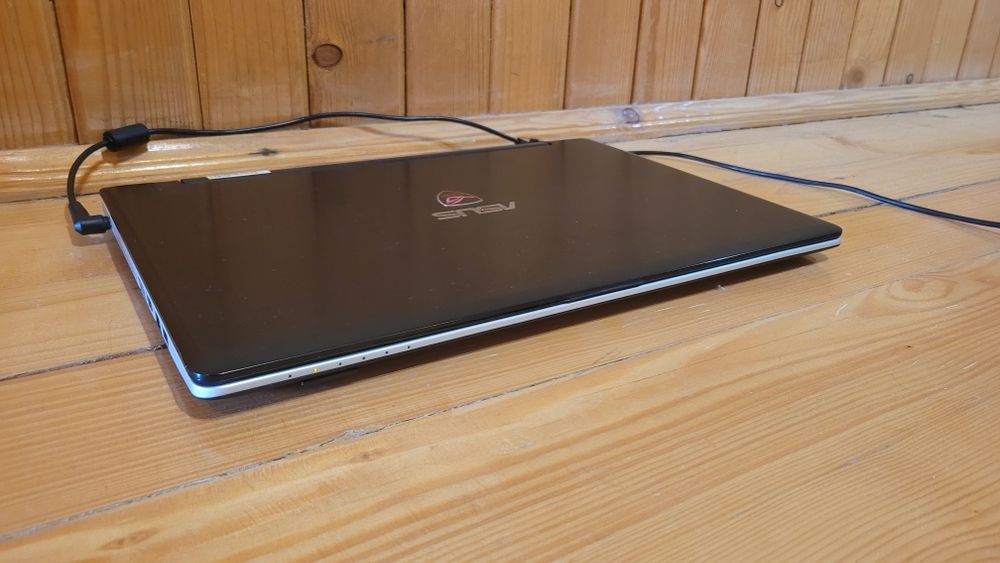 Ноутбук ASUS K56CM/ 15.6"/ i5-3317U/ GT 635M/озп 6g/ssd 750 gb