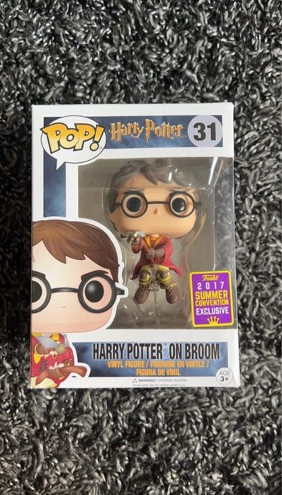 Funko pop Harry Potter on broom 31 Harry na miotle quidditch