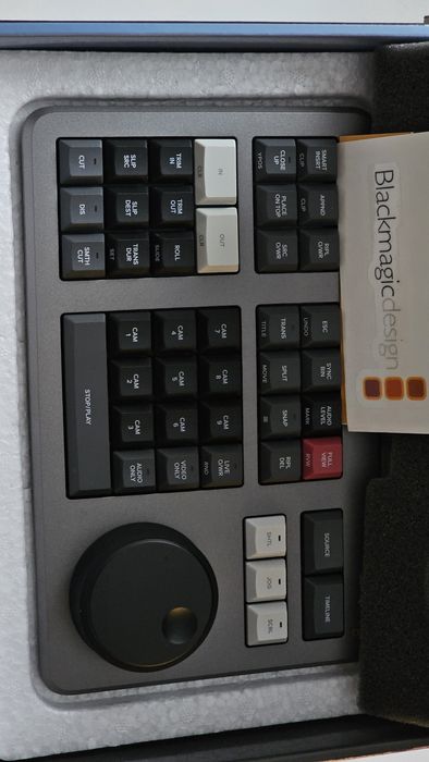 DaVinci Resolve Speed Editor blackmagic