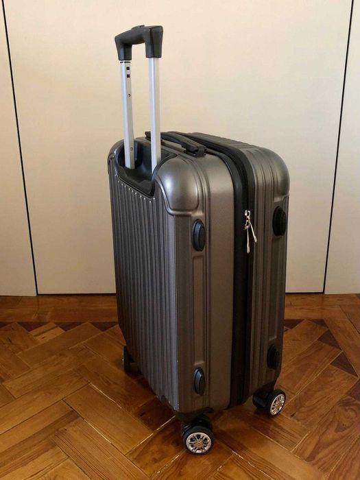 VENDO: Mala de Cabine Japão, cor cinza