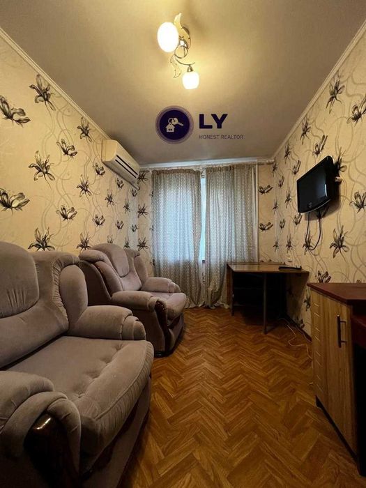 Продам 2кімнатну квартиру на Янтарній