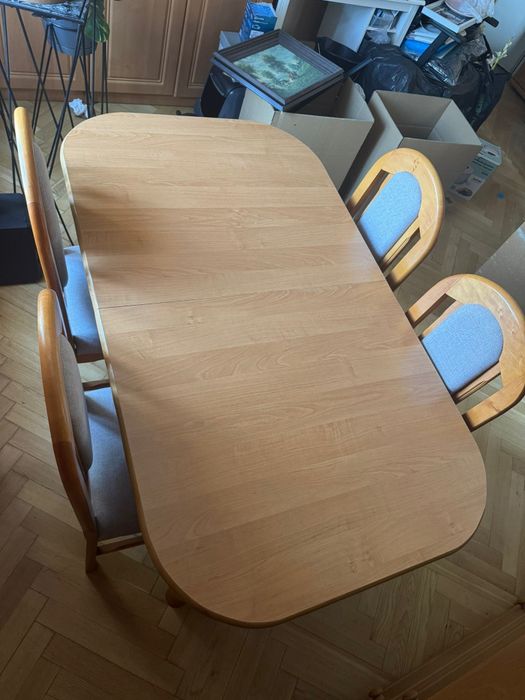 Stół jadalniany + krzesła
