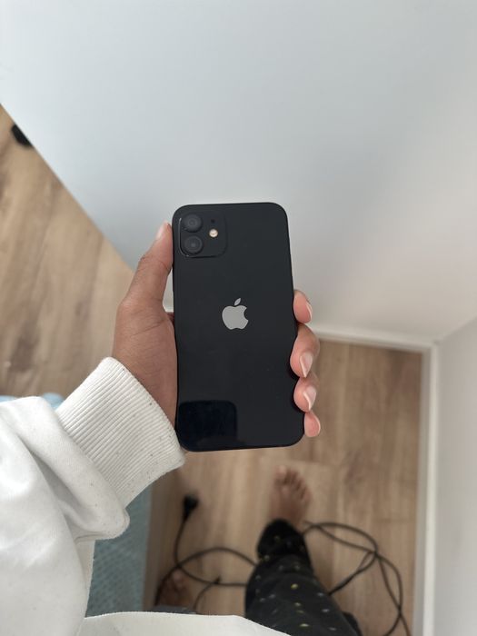 Iphone 12 con 3 meses de garantia