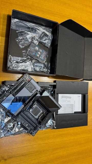 Gigabyte X870E Aorus Master