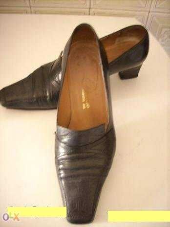 Sapatos da Sapataria Lisbonense cor preto 39/40