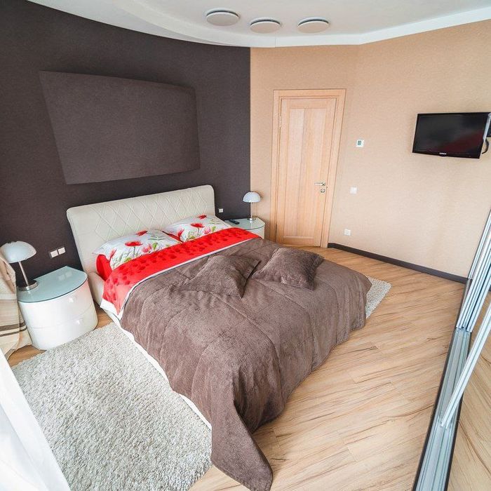 Мост сити. - Сдам 2 кв в Центре. Набережная. Посуточно.