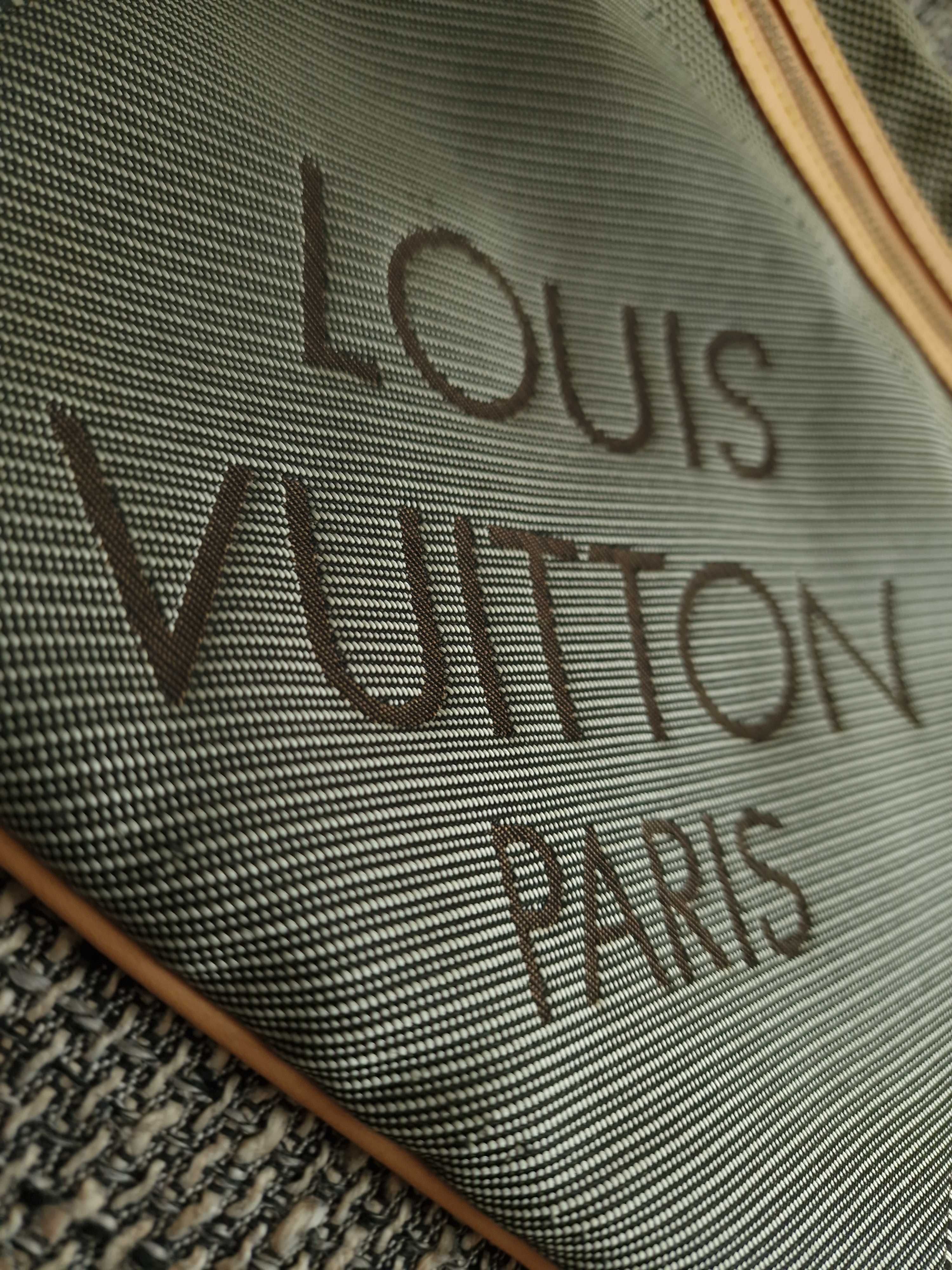 Сумка на плече Louis Vuitton