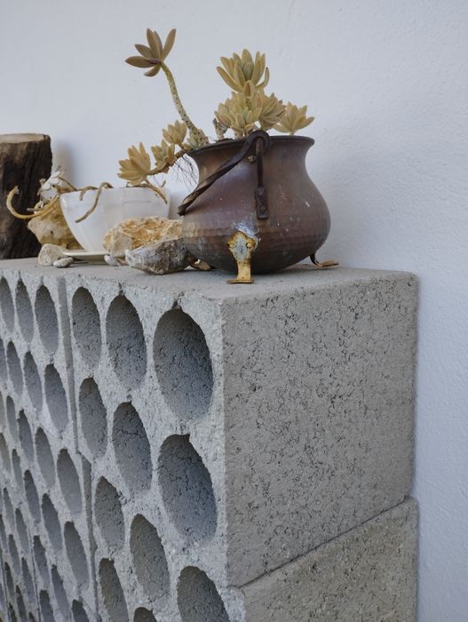 Blocos de Cimento para Garrafeira.