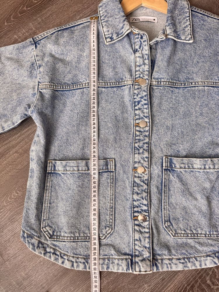 Джинсова куртка Zara. Розмір xs