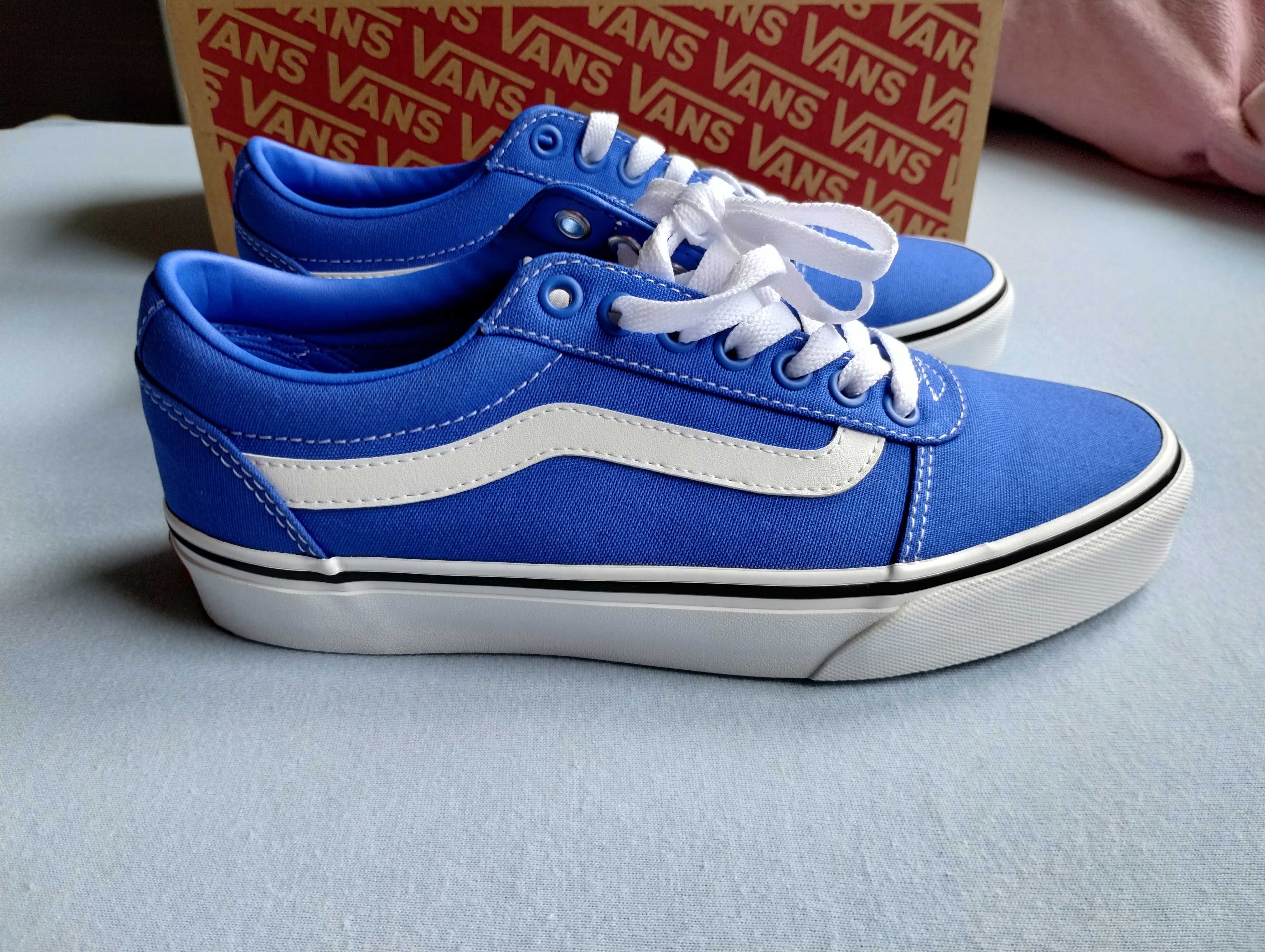Nowe Vans Ward Canvas